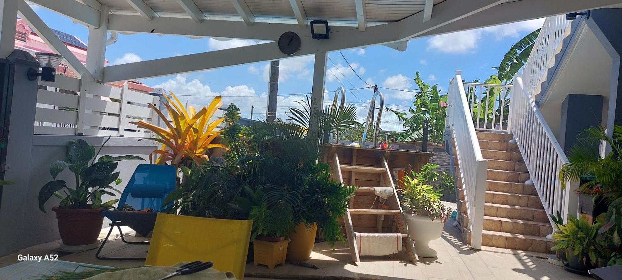 Haut de villa agréable et paisible climatise, wifi Anse-Bertrand Extérieur photo